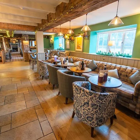 Cross Keys By Chef & Brewer Collection 3*