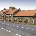 Cross Keys By Chef & Brewer Collection 3*