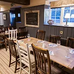 Cross Keys By Chef & Brewer Collection