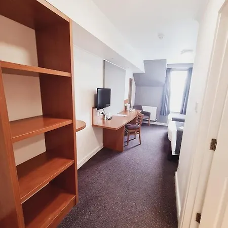 Cross Keys By Chef & Brewer Collection 3* Nunthorpe