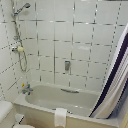 Cross Keys By Chef & Brewer Collection Otel 3*