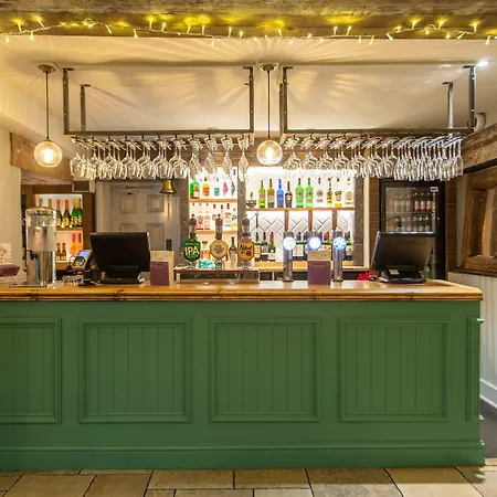 Otel Cross Keys By Chef & Brewer Collection