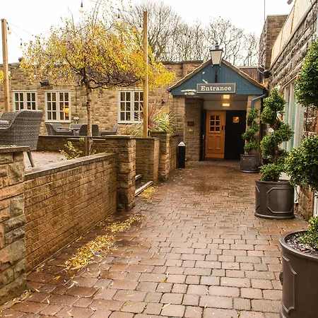 Cross Keys By Chef & Brewer Collection 3*