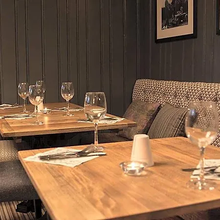 Hotel Cross Keys By Chef & Brewer Collection