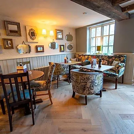 Cross Keys By Chef & Brewer Collection 3* Nunthorpe