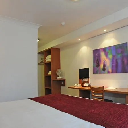 Cross Keys By Chef & Brewer Collection