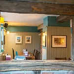 Cross Keys By Chef & Brewer Collection 3* Nunthorpe