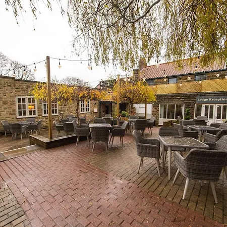 Cross Keys By Chef & Brewer Collection Hotel 3*